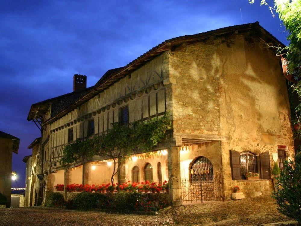 Hostellerie du Vieux Pérouges Exterior foto